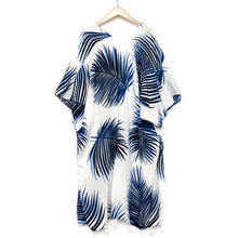 Load image into Gallery viewer, Long White &amp; Blue Floral Kimono